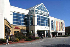 Pyramid Management Group secures loan extension on 1.7 million s/f Crossgates